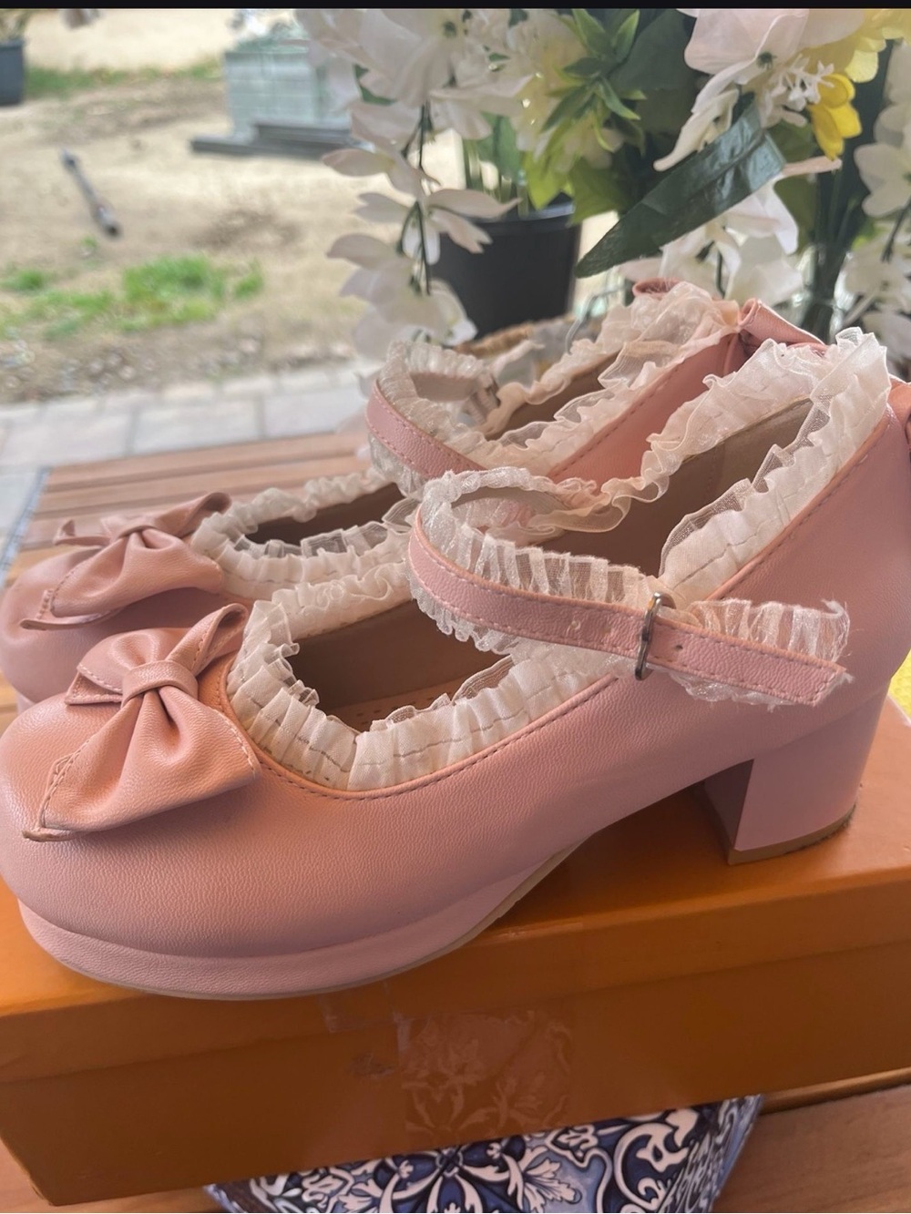 Mary Jane Shoes with Ruffle Trim